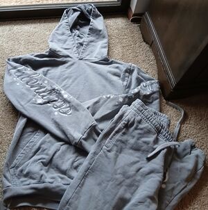 Talentless Womens Hoodie and Sweatpants Set